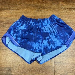 NWOT RARE Lululemon Hotty Hot Shorts